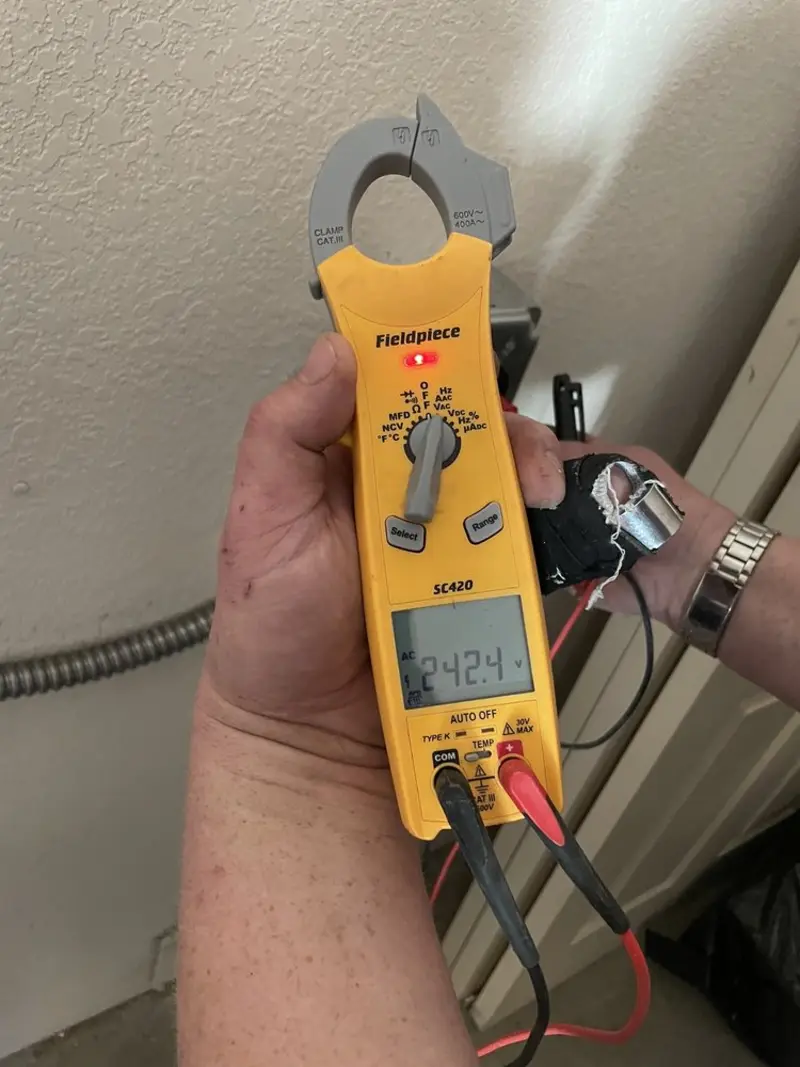 Voltage testing with clamp meter during Circuit Breaker Repair in Eastpointe
